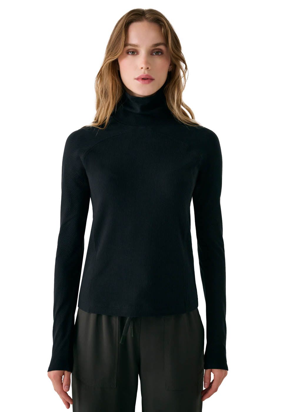 Women's Traverse Turtleneck LOLE