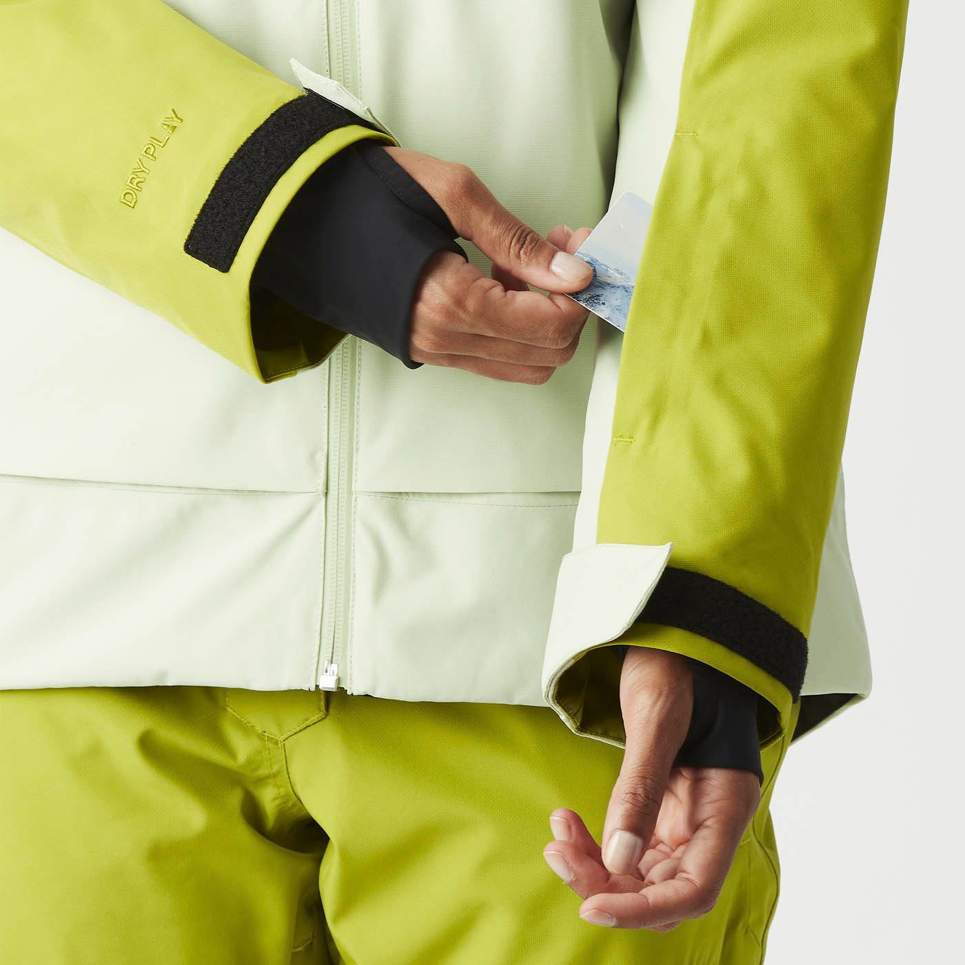 Women's Exa Jacket Picture