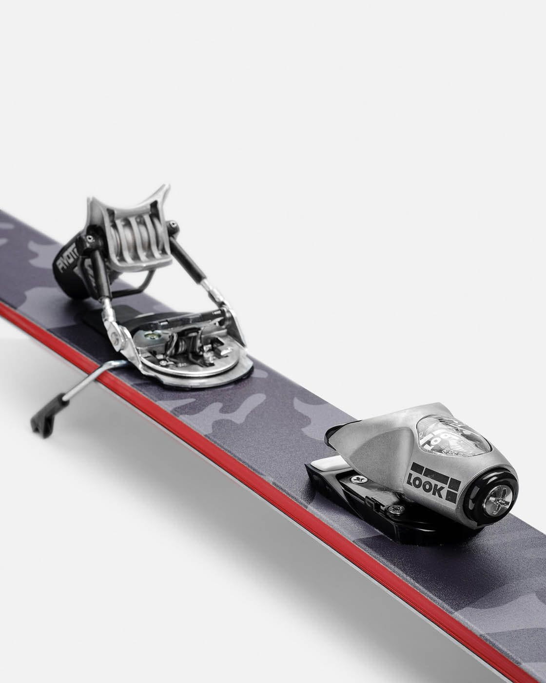 Mountain Studio *25W* W-3 Tms & Van Deer All Mountain Ski The Mountain Studio