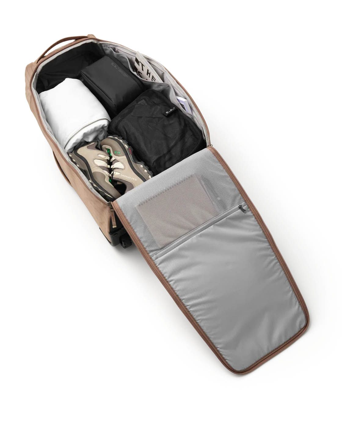Db Journey SKI - Bags Db *26W* Hugger Roller Bag 60L