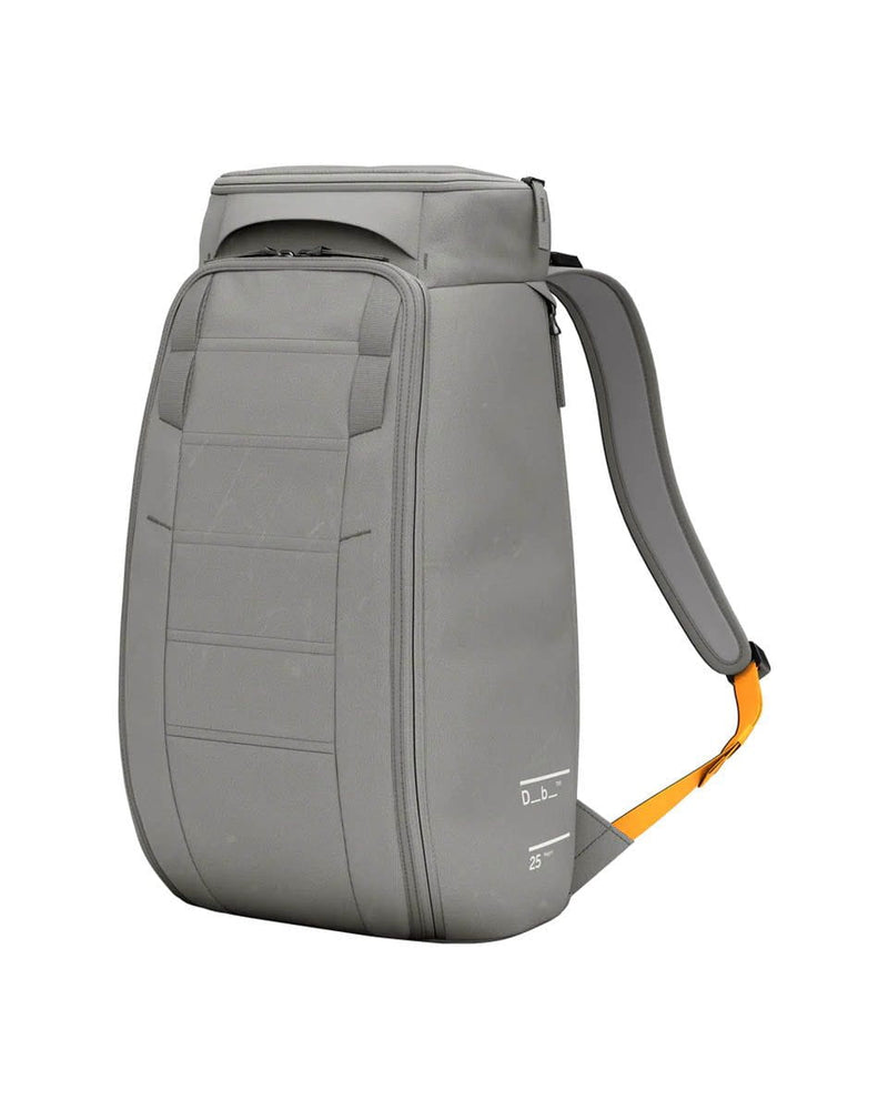 Hugger Backpack 25L Douchebag