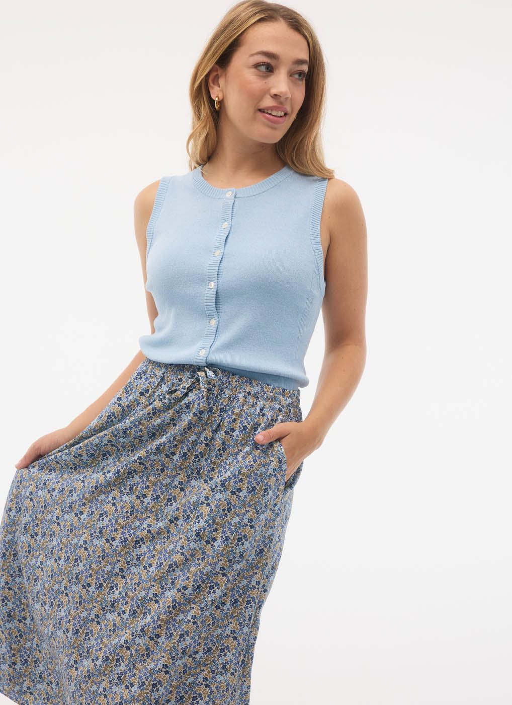 FIG Sleeveless Top Women's Evelyn Sweater Vest