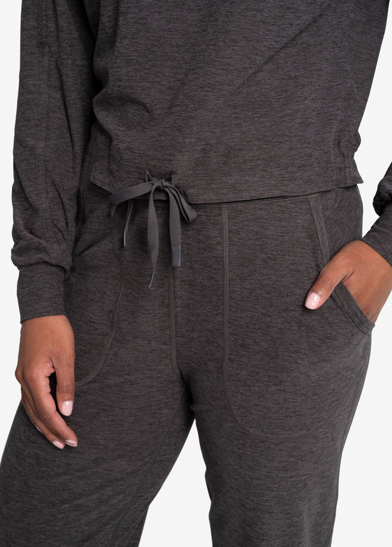 LOLE CLOTHING - Women - Apparel - Top Lole *23W*  Om Tech Crew Neck