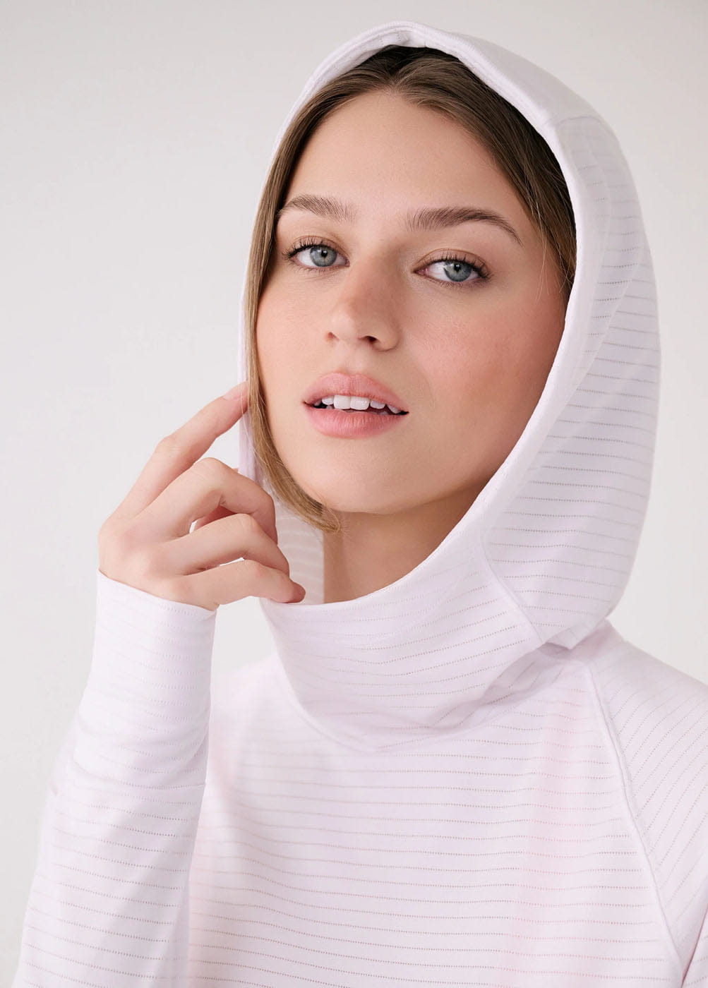 LOLE CLOTHING - Women - Apparel - Top Lole *26S*  Sunny Pullover Hoodie
