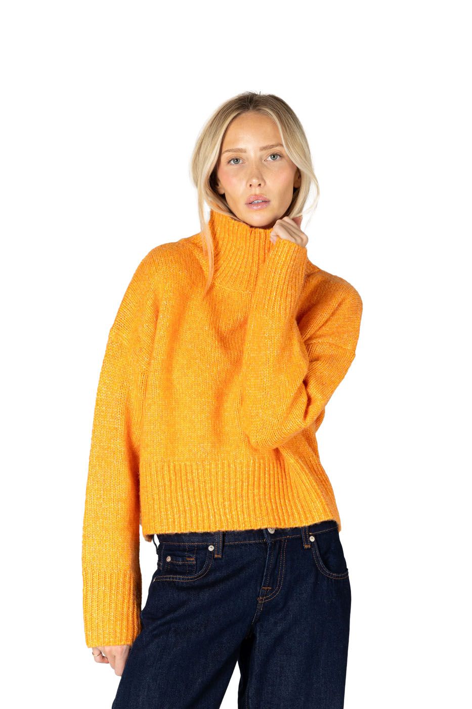 Lyla + Luxe Sweater Women's Calli Must Have Mock Sweater