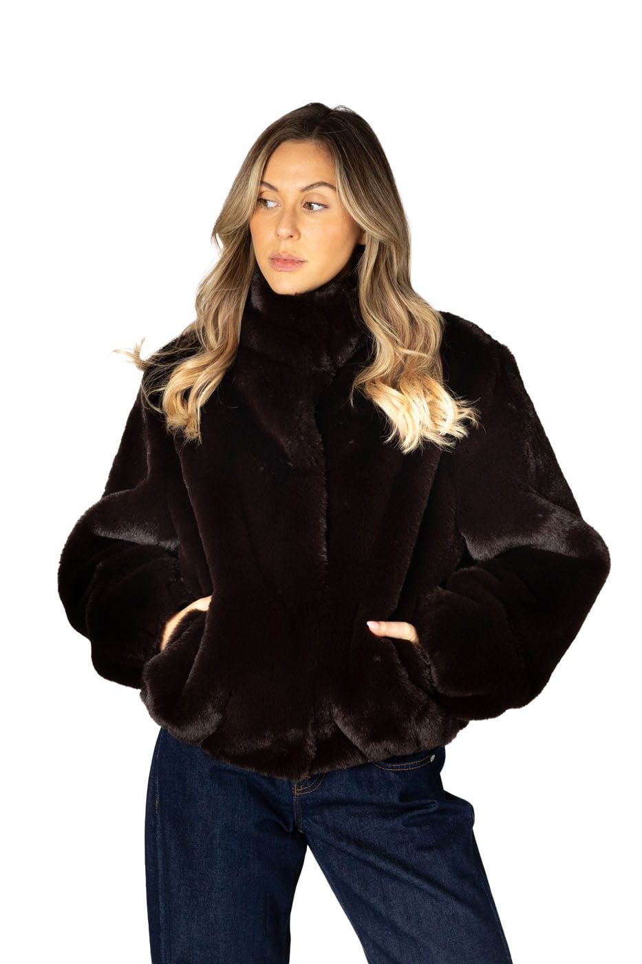 Lyla + Luxe Jacket Women's Kendra Faux Fur Short Coat