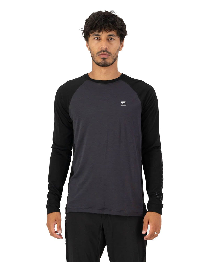 Men's Tarn Merino Long Sleeve Mons Royale