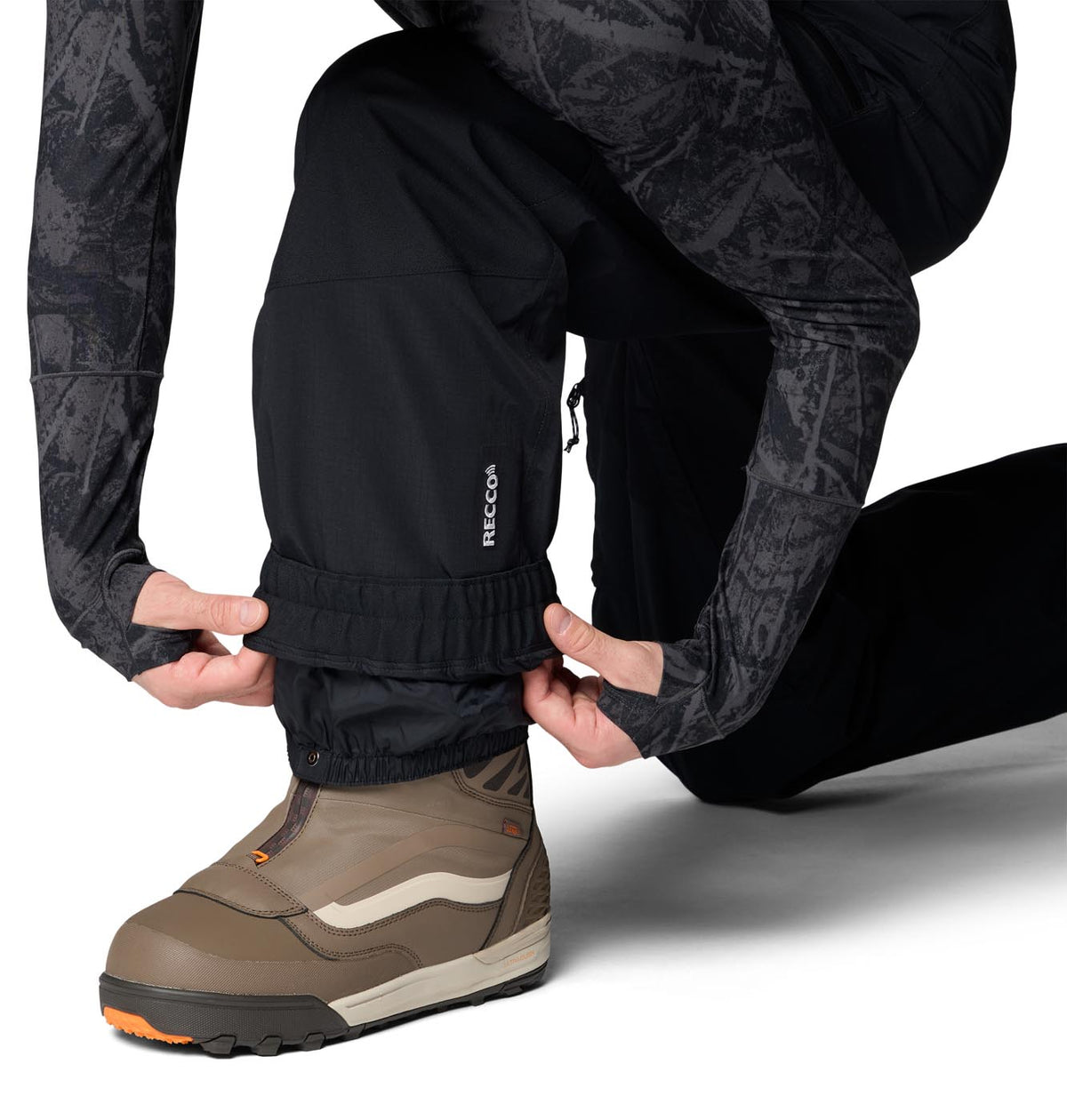 Mountain Hardwear CLOTHING - Men - Outerwear - Pant MHW *26W*  Mens Warp Factor™ Pant