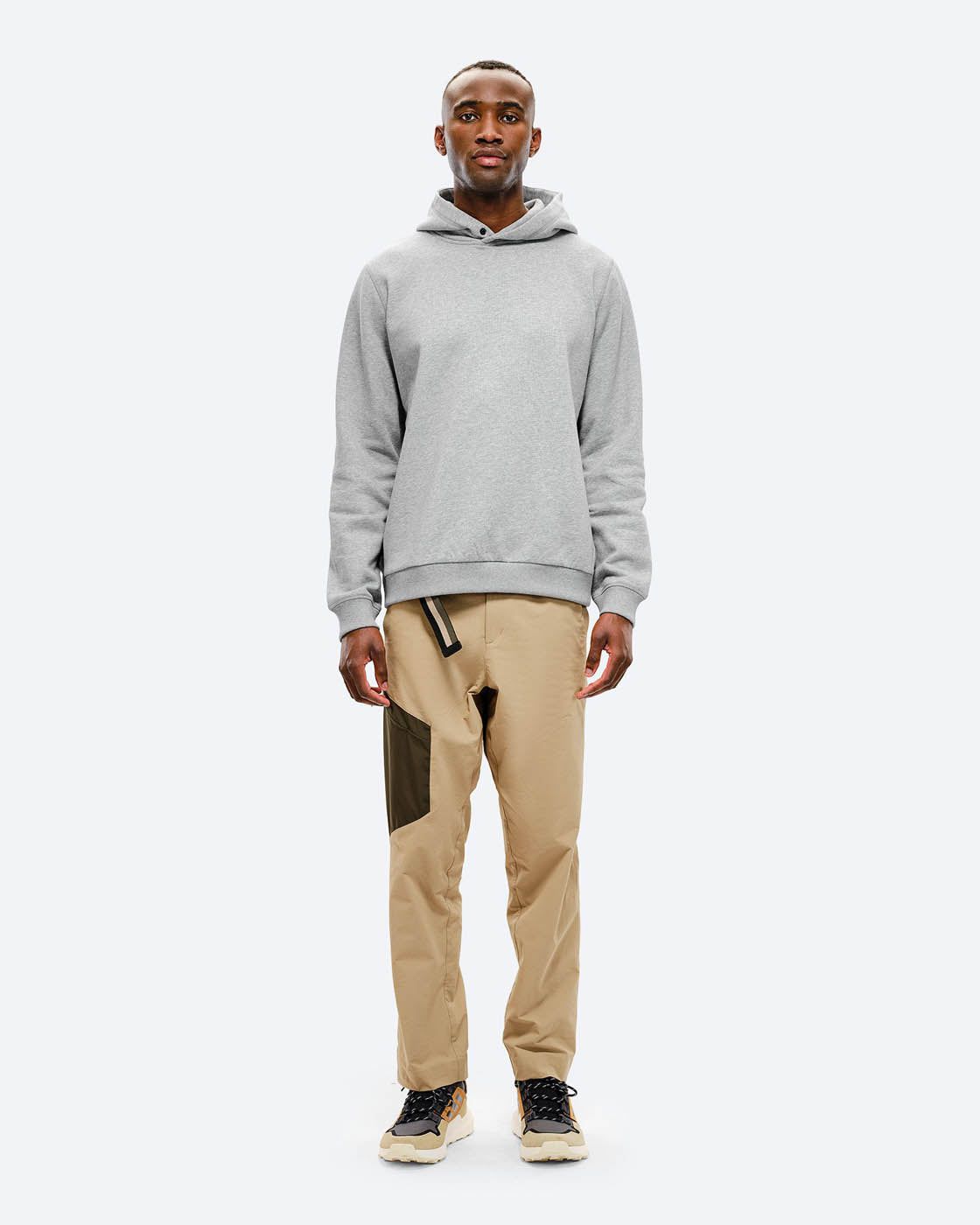 The Mountain Studio CLOTHING - Men - Apparel - Top Mountain Studio *25S*  Organic Cotton Logo Hood