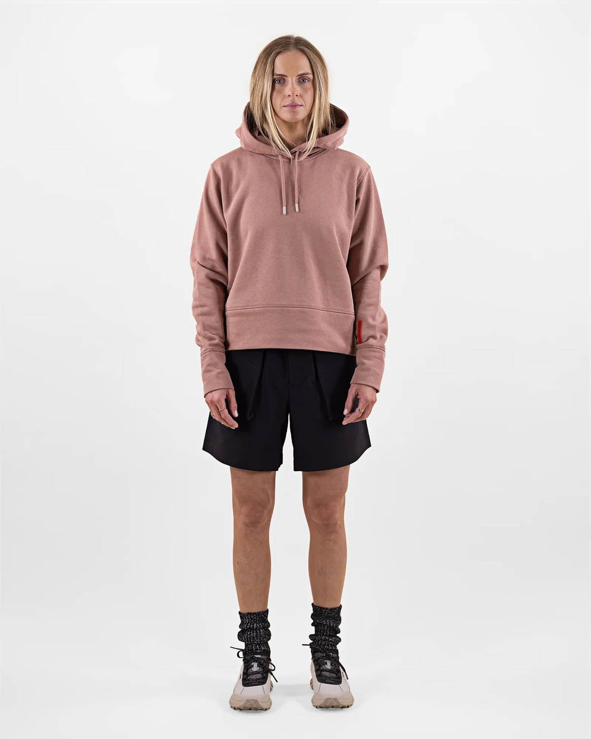 Women's Cargo Stretch Shorts L-11 The Mountain Studio