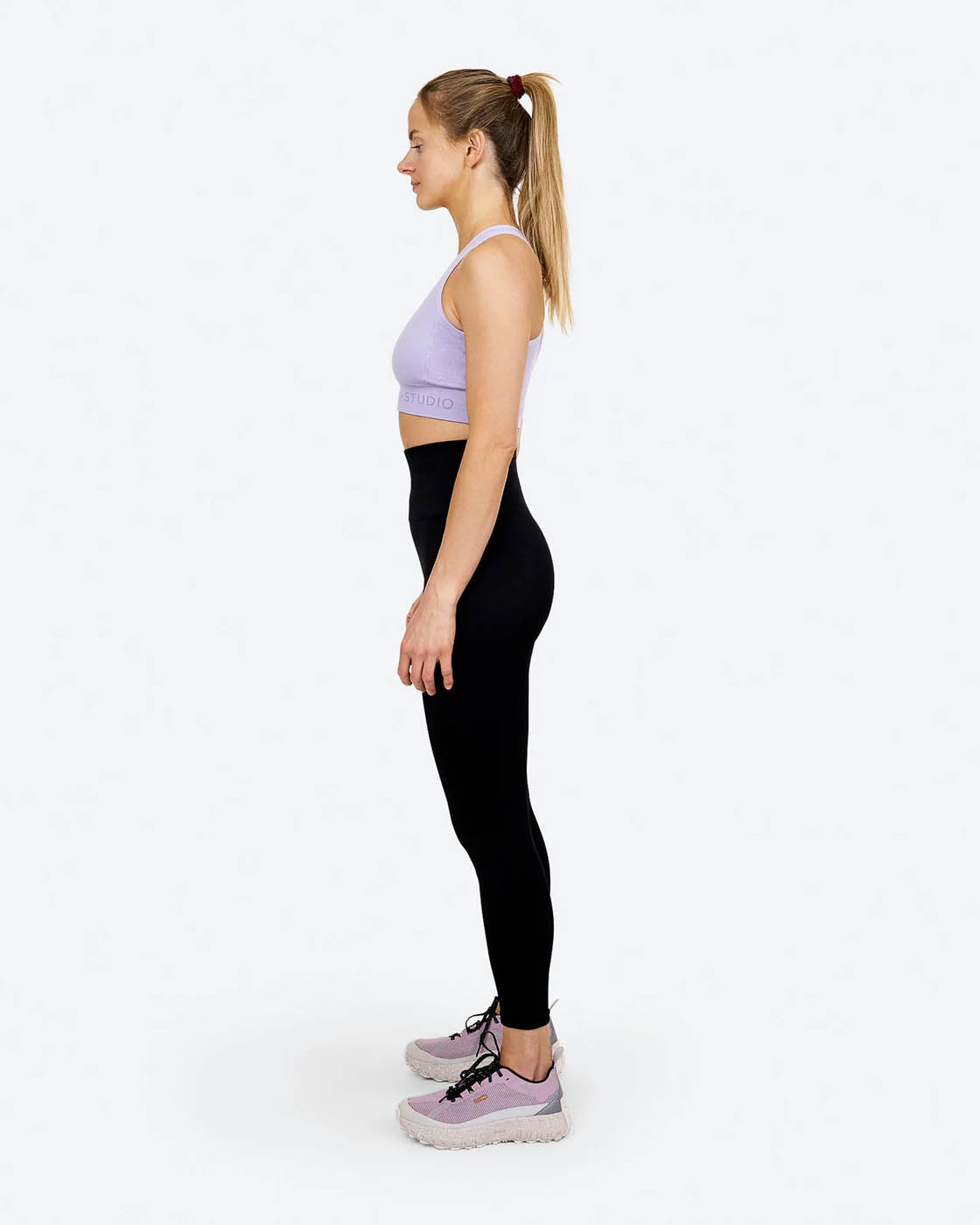 The Mountain Studio Leggings Women's Q-1 Tech Compression Leggings